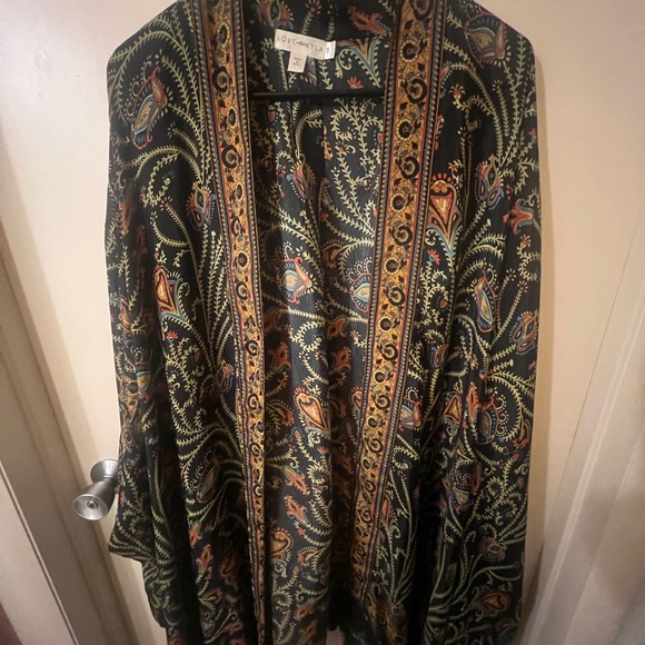 Etro Black and Gold Paisley Cape - Picture 2 of 4
